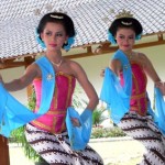 Tari Gambyong Budaya asli dari Jawa Tengah